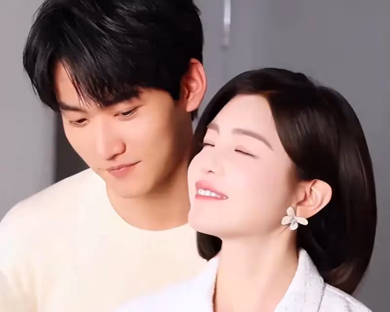 差19,姐弟戀,辣眼!