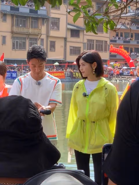 陳妍希最新節目路透曝光!全程戴婚戒疑似並未婚變