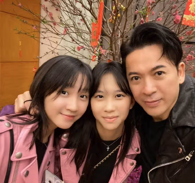TVB前花旦關寶慧近況曝光!外出偶遇舊友,曾拍多部大尺度電影