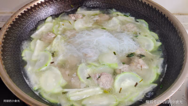 雞湯、骨湯不如這湯!花錢不多特鮮爽,天熱經常端上桌,激活好胃口、鮮嫩十足