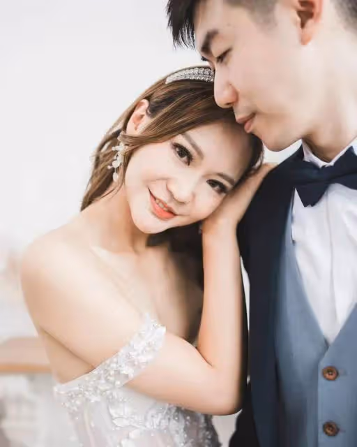 前TVB新聞女主播離巢1年成功出書圓夢,九月結婚嫁人直言不緊張