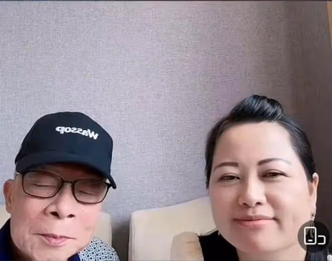香港何太爆閨房事語出驚人,力撐何伯身體壯健,直言想再生一個寶寶