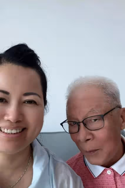 香港何太爆閨房事語出驚人,力撐何伯身體壯健,直言想再生一個寶寶