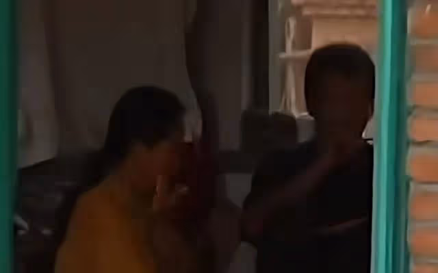回顧:95年農婦好心救毒蛇,多次放生卻賴著不走,比小孩還聽話