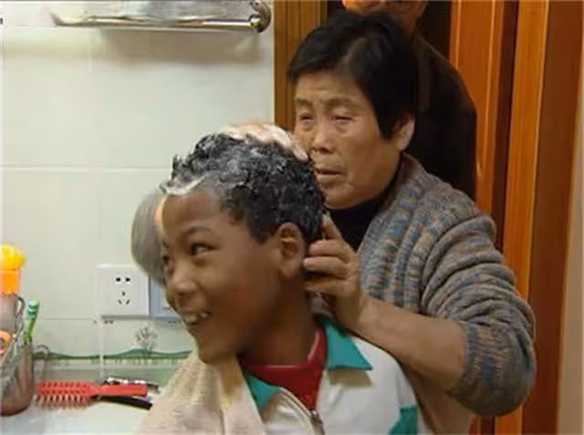 回顧:阿婆養大黑人小囡,歷盡艱辛成為上海人,如今他們過得如何