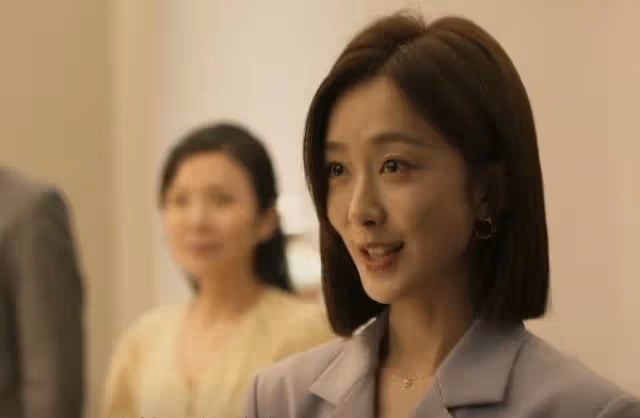 玫瑰的故事:方協文二婚查出不育,怒甩3000萬搶小初撫養權
