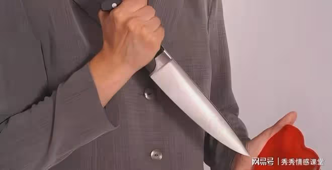 一25歲女孩和老男友吵架,最後竟被虐殺,手段極其殘忍!