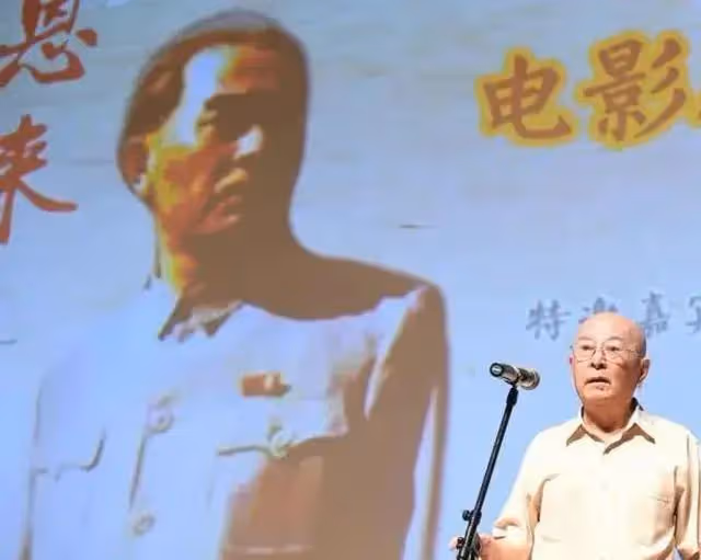 88歲著名表演藝術家王鐵成去世,50多次飾演周總理,一生德藝雙馨