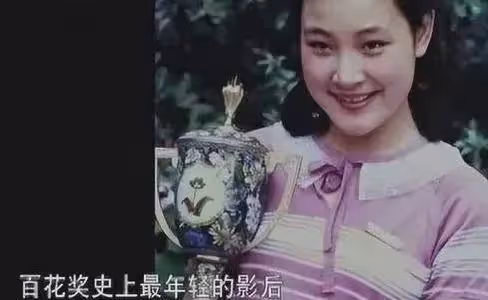事實證明，被老外「玩膩就丟掉」的鄭緒嵐，已經活成了一個笑話