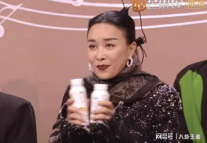 那英時代終結!《歌手》第七期,那英不敵好聲音學員,何炅黑臉