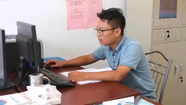 回顧:14年兩位「奪刀少年」,勇敢奪刀救下全車人命後來怎樣了?