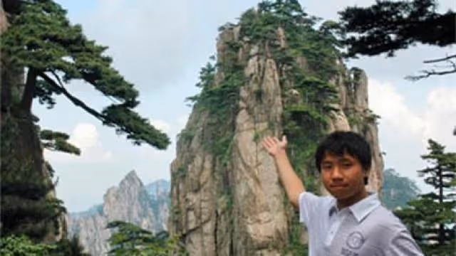 回顧:從感動中國的英雄少年,到鋃鐺入獄,雷楚年到底經歷了什麼