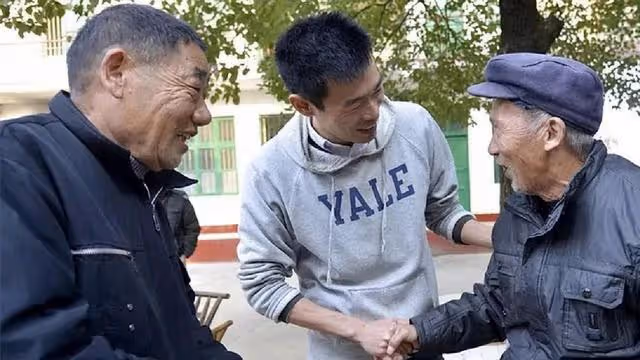 回顧:耶魯畢業拒絕百萬年薪,回國拿1450工資的秦玥飛現狀如何?