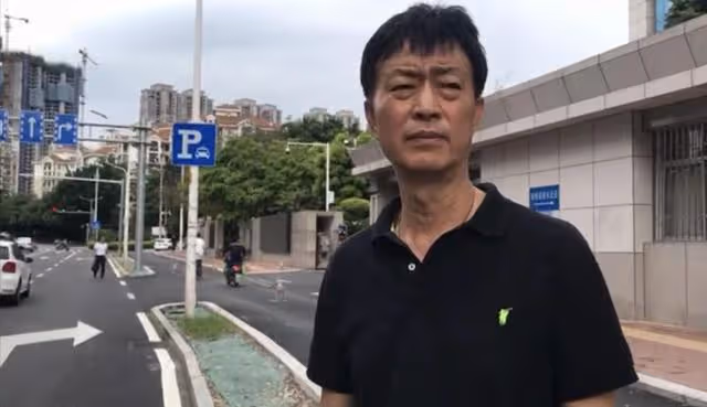 回顧:01年17歲兒子被殺,父親賣別墅追兇17年,兇手卻早結婚生子