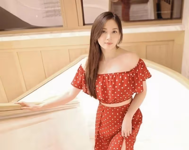 恭喜!TVB知名女星朱晨麗重返女主角位置,遭雪藏兩年無劇可拍