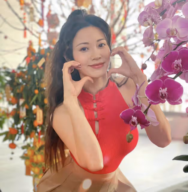恭喜!TVB知名女星朱晨麗重返女主角位置,遭雪藏兩年無劇可拍