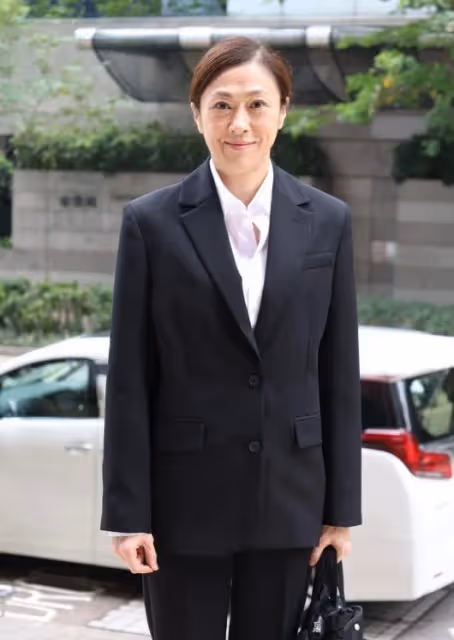 60歲前港姐離婚手續投足6年仍未解決，不滿TVB小花出入前夫豪宅