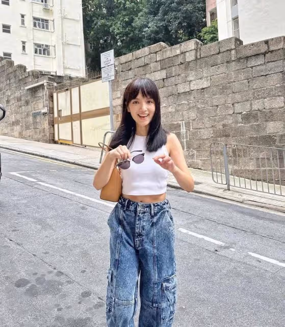 前TVB小花結婚七年育三女，搭的士被司機不停數落，網友直言感同身受