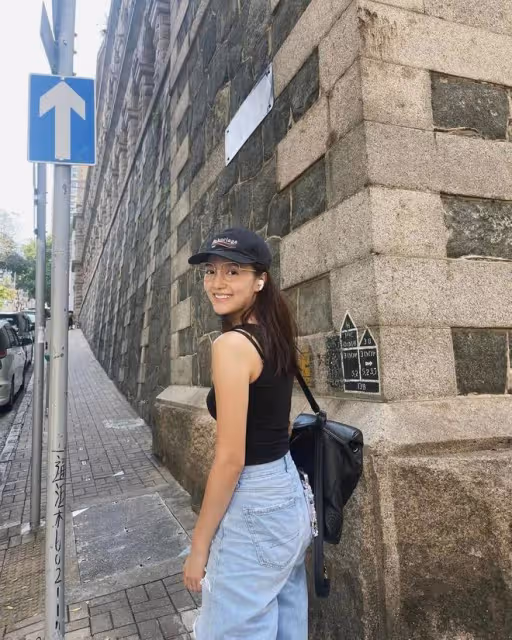前TVB小花結婚七年育三女，搭的士被司機不停數落，網友直言感同身受