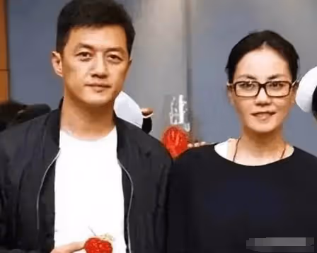李亞鵬:我那前妻王菲「抽菸喝酒打麻將」,卻是世上頂好的媽媽