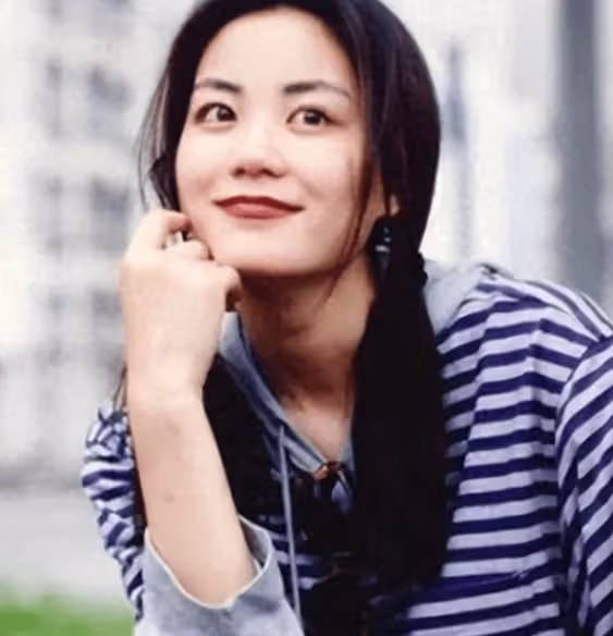 李亞鵬:我那前妻王菲「抽菸喝酒打麻將」,卻是世上頂好的媽媽