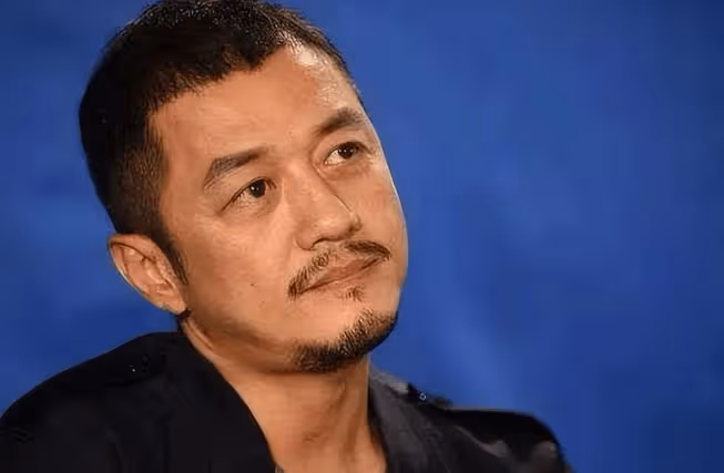 李亞鵬:我那前妻王菲「抽菸喝酒打麻將」,卻是世上頂好的媽媽