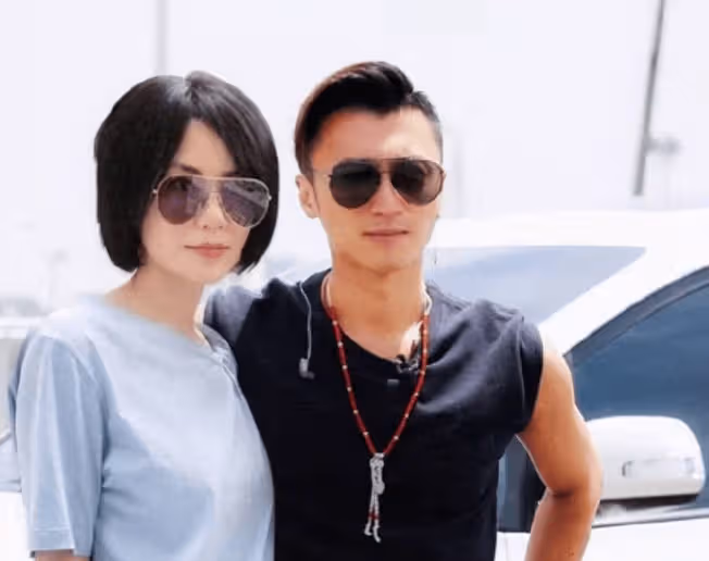 又是兔唇!曝王菲上海產女,謝霆鋒緊急修改遺囑,准公公謝賢不得已接受