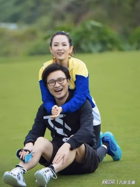 汪峰算什麼男人!章子怡獲娘家幫襯,陪工作帶娃,曾反對她嫁汪峰
