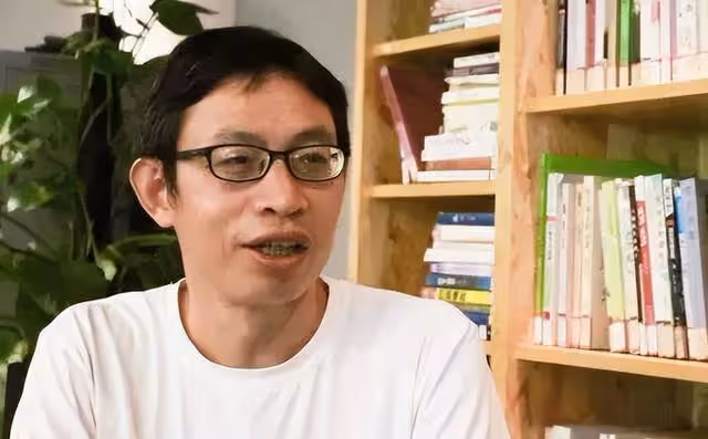 回顧:「范跑跑」下海經商開豪車住豪宅,網友稱輸了名聲贏了人生
