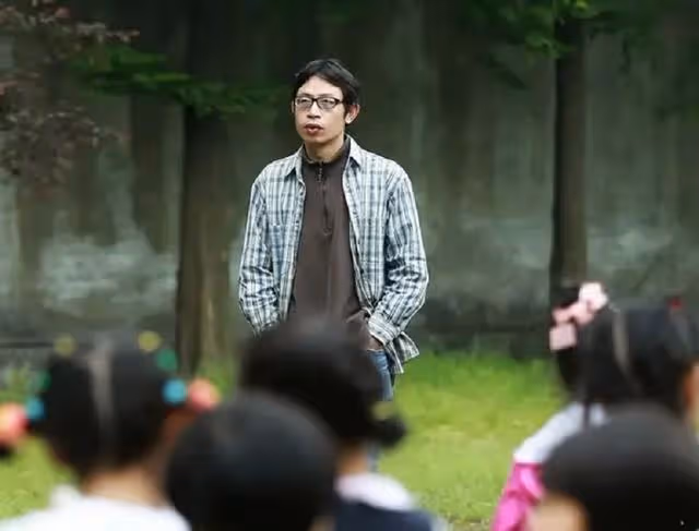 回顧:「范跑跑」下海經商開豪車住豪宅,網友稱輸了名聲贏了人生