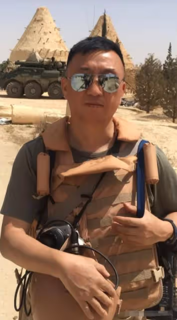回顧:俄士兵救中國記者犧牲,記者為報恩直接娶其妻十年後卻離婚