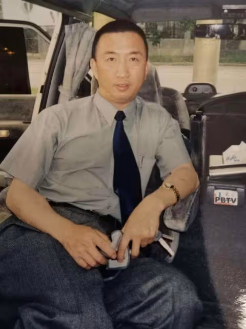 回顧:俄士兵救中國記者犧牲,記者為報恩直接娶其妻十年後卻離婚