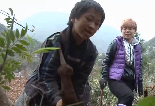回顧富家女:一頓早飯300塊、鞋子穿3次就扔,曾用啤酒瓶打老師