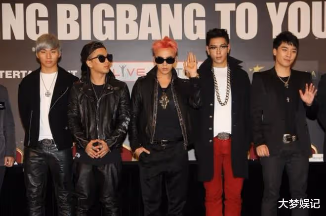 GD認了:BIGBANG現在只有3個人!粉絲一聽鼻酸了,3年前才發5人照