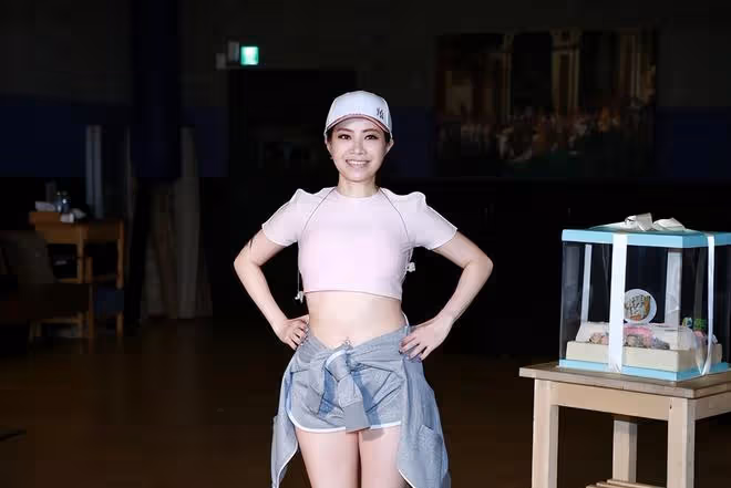 徐懷鈺這甜美氣質太「絕」，阿姨輩的年紀穿出少女感，看著好清純
