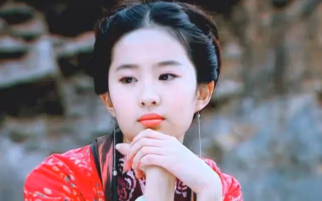 盤點娛樂圈擁有公認「美人臉」的6位女明星,看看都有誰?