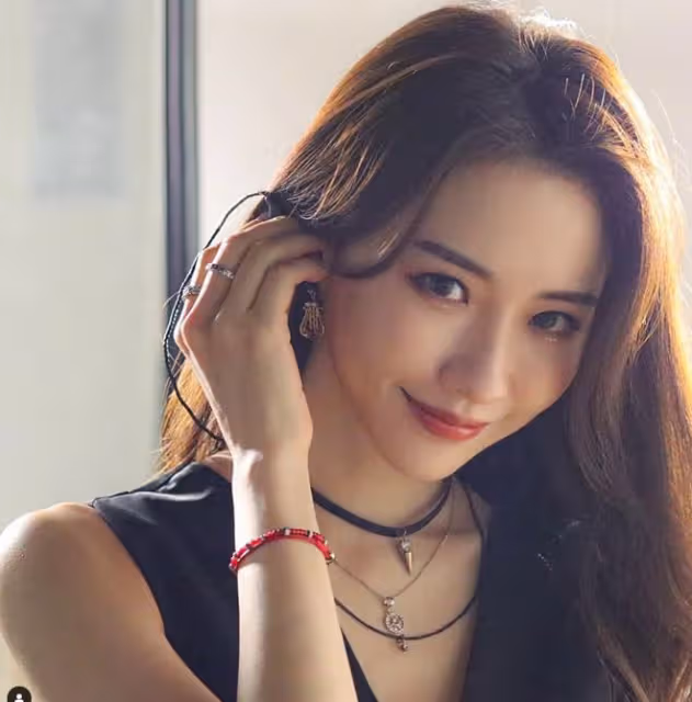 TVB前女星過檔新公司後又唱劇集歌!自爆老闆凶:嚇到我蹲下哭