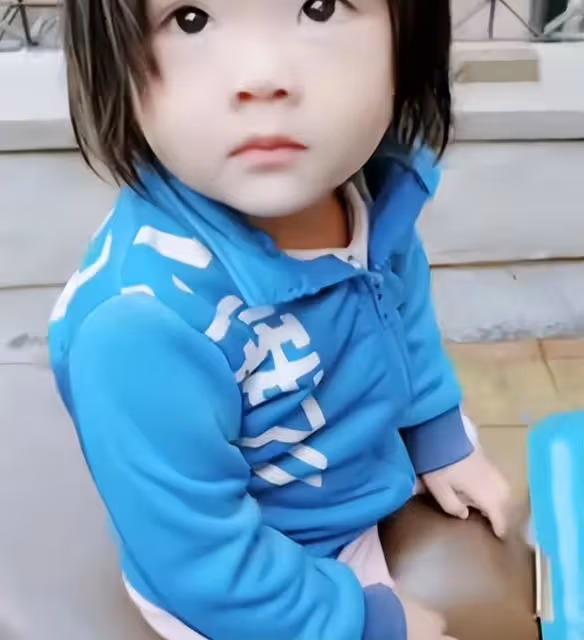 回顧：4年前外賣小哥帶6月女嬰送餐走紅，受邀央視，如今怎樣？