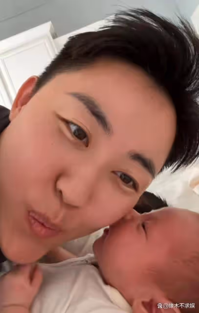 葉海洋堅持母乳喂奶，不坐月子直接上班，狀態完全不像剛生產完