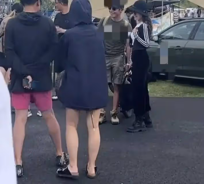 撒貝寧端午全家旅遊！龍鳳胎騎脖子上，嬌妻穿衣樸素白得發光