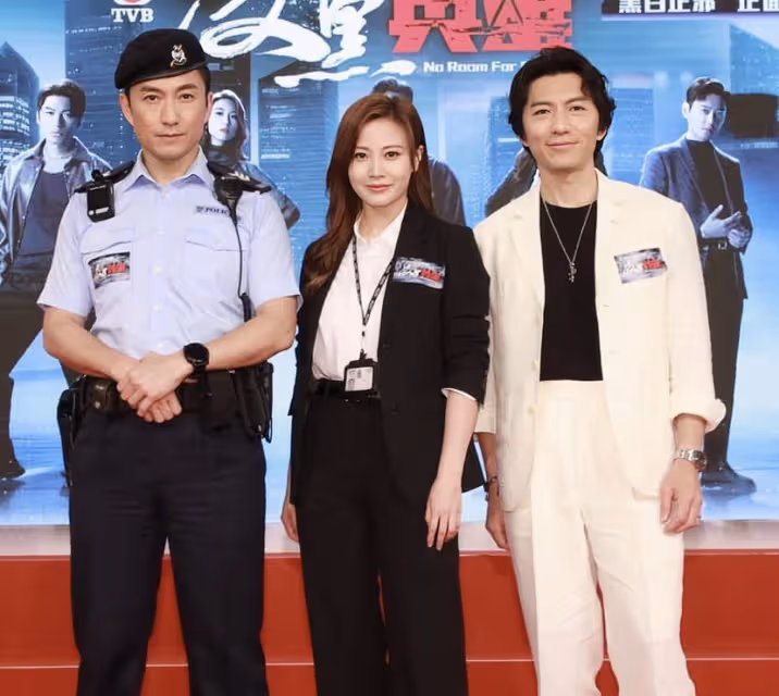 TVB一線男星袁偉豪淪為男配角,因拍劇過度減肥,顏值斷崖式下滑