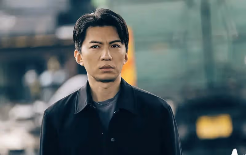 TVB一線男星袁偉豪淪為男配角,因拍劇過度減肥,顏值斷崖式下滑