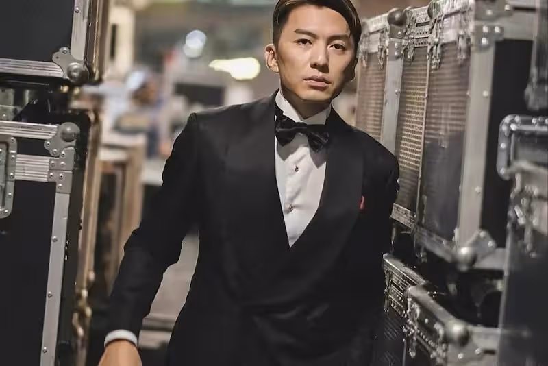 TVB一線男星袁偉豪淪為男配角,因拍劇過度減肥,顏值斷崖式下滑