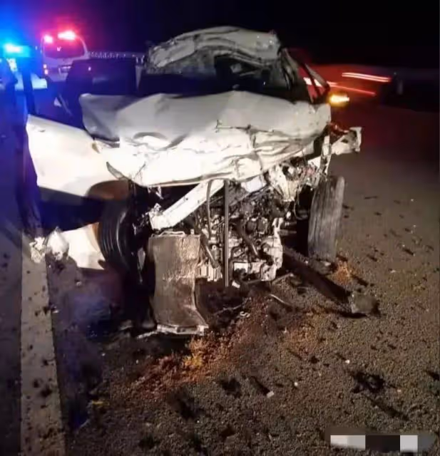 大馬知名歌手發生慘烈車禍去世,女兒在事發前曾有不祥預感,後悔未能多陪媽媽
