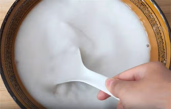 一碗澱粉,2碗半水,教你做東北大拉皮,講解詳細,一次就成功