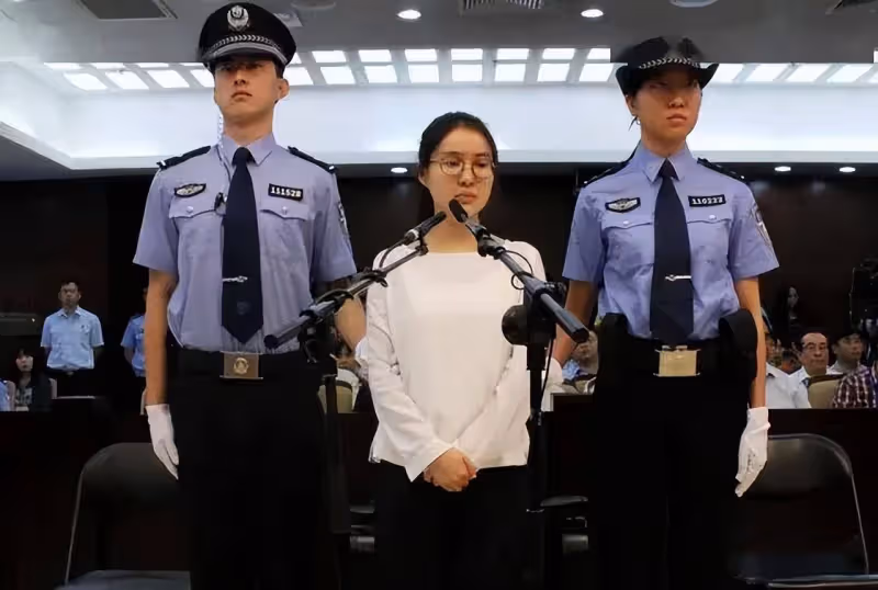 郭美美炫富癮上來了,大曬長沙豪宅外景!自曝有3套房7位數存款!