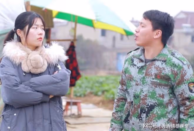 離婚半年後,前夫出差讓我去照看孩子,走進女兒房間後,我想復婚