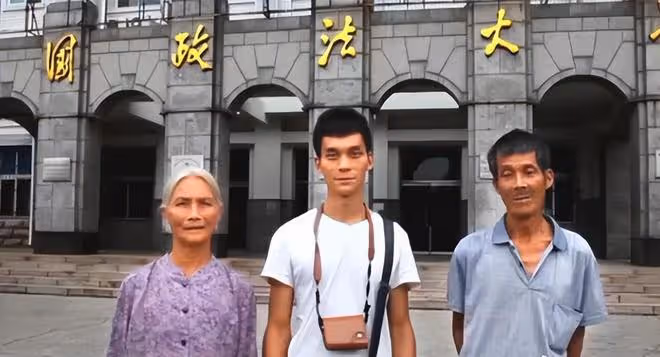 恭喜!唐尚珺第16次高考成績預估630分,不會再繼續復讀