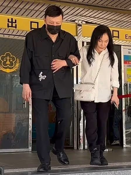 余天、李亞萍想接2外孫回家　視訊女婿初步調解無共識