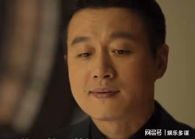 玫瑰的故事結局:白曉荷一個動作暴露她說謊了,兒子就是黃振華的
